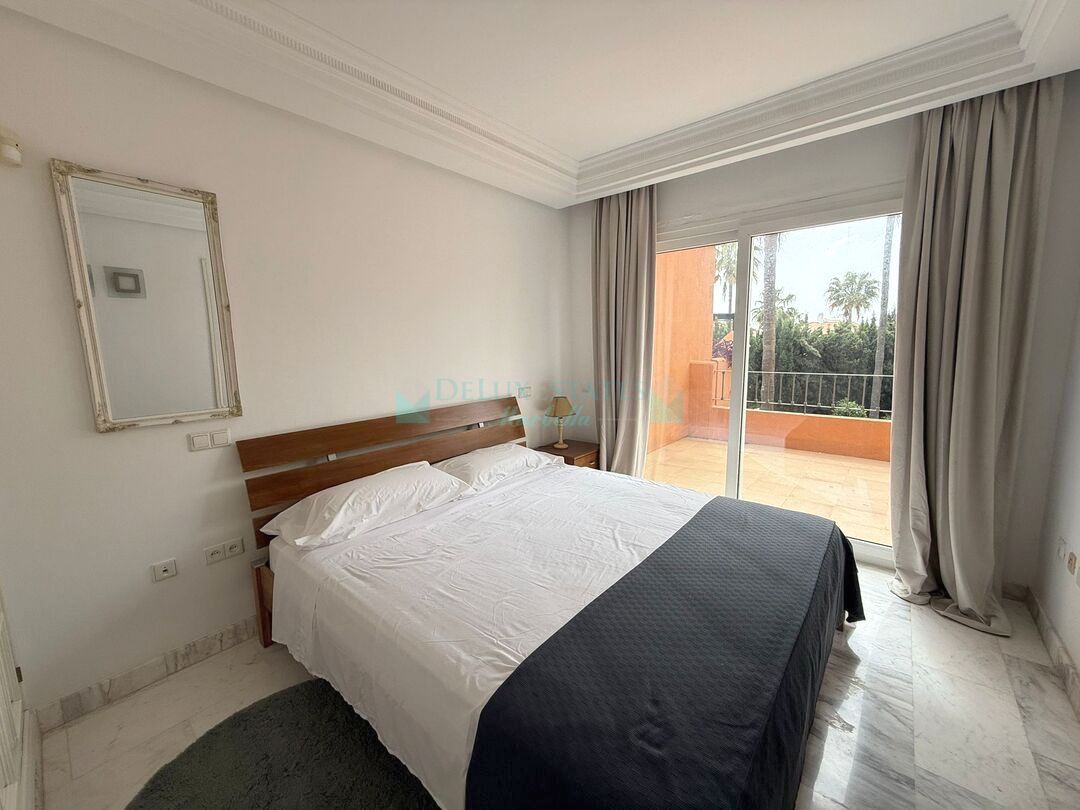 Town House for rent in Marbella