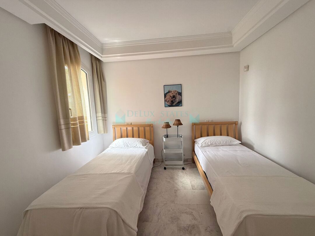 Town House for rent in Marbella
