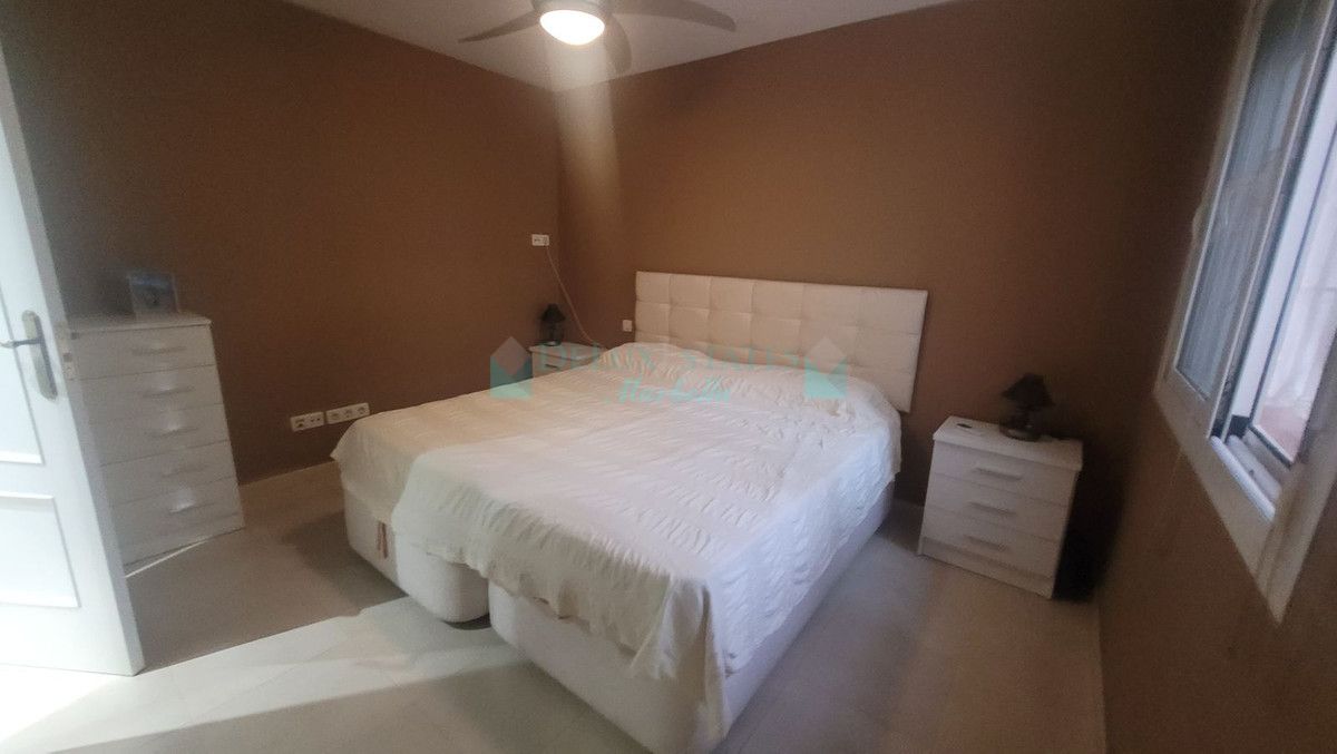 Ground Floor Apartment for sale in Nueva Andalucia