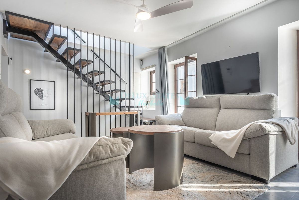 Penthouse for sale in Estepona