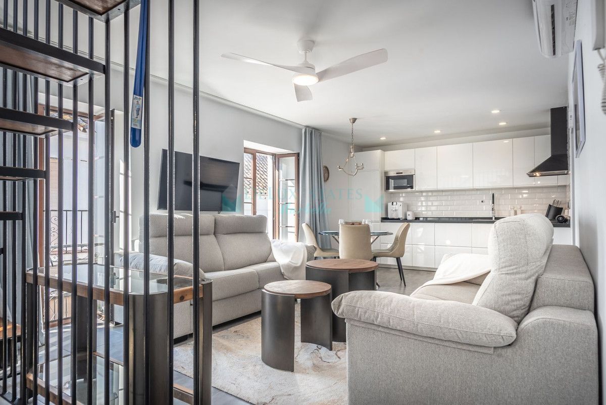 Penthouse for sale in Estepona