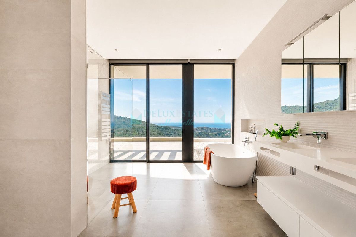 Villa en venta en Benahavis