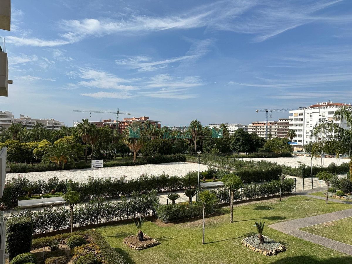 Apartment for sale in Nueva Andalucia