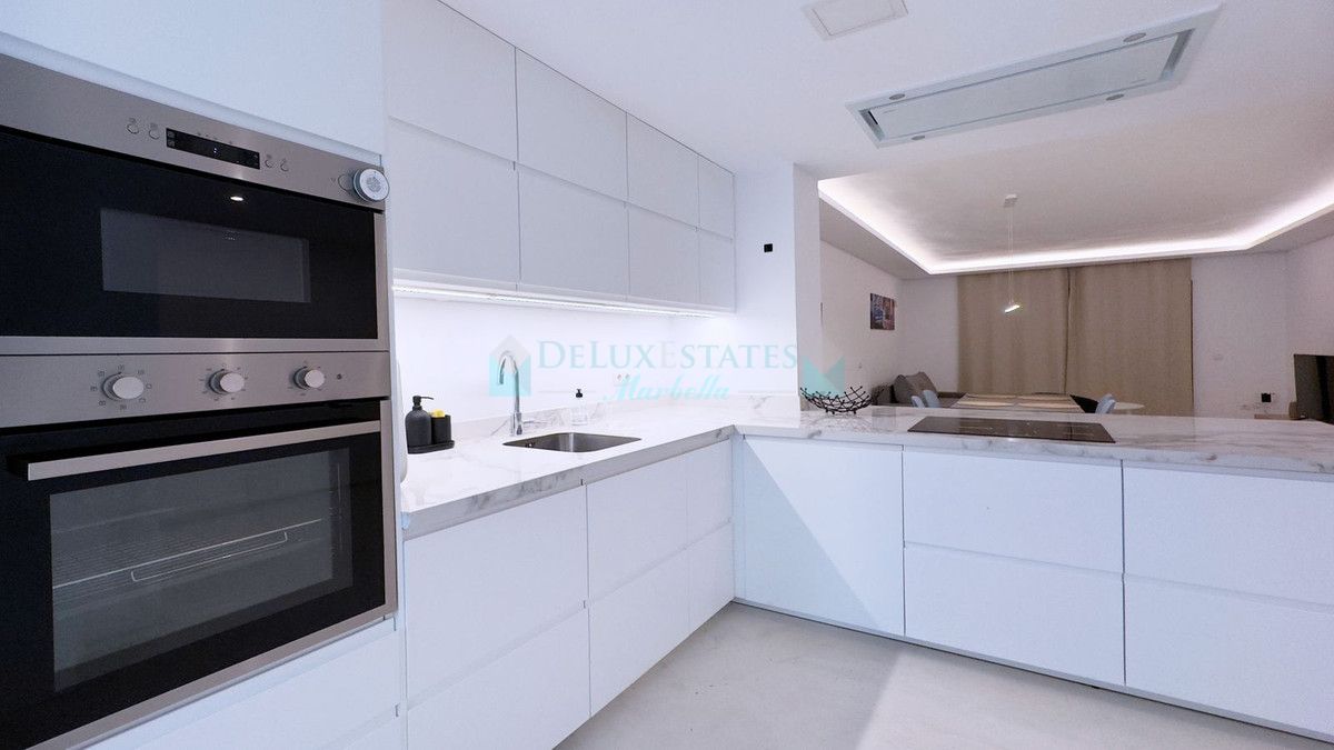 Ground Floor Apartment for sale in Nueva Andalucia