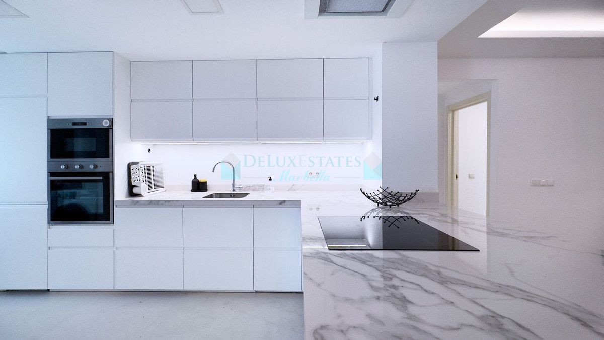 Ground Floor Apartment for sale in Nueva Andalucia