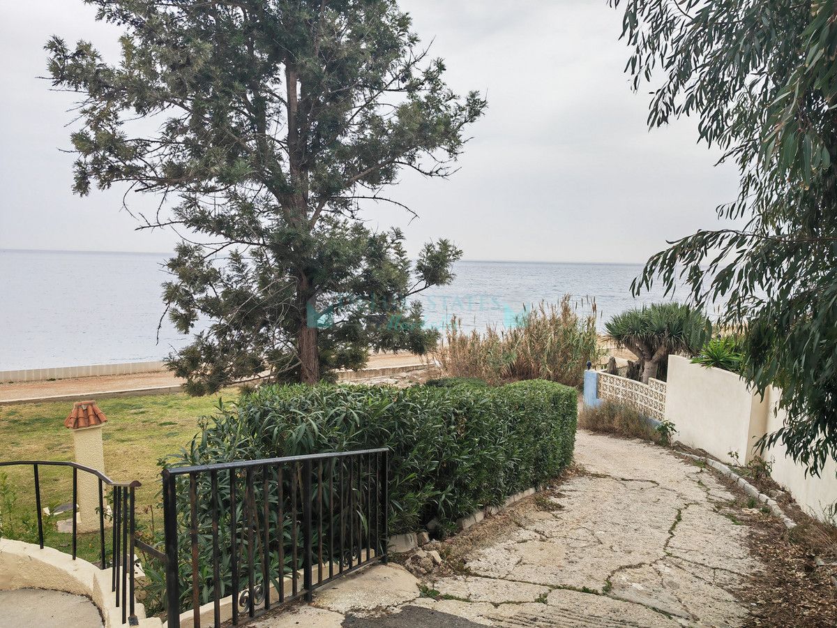 Residential Plot for sale in Estepona