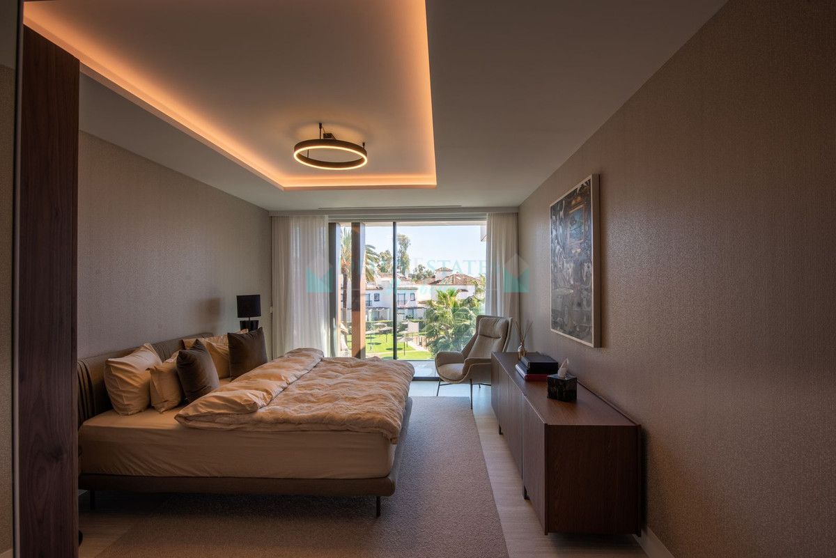 Apartamento en venta en Estepona