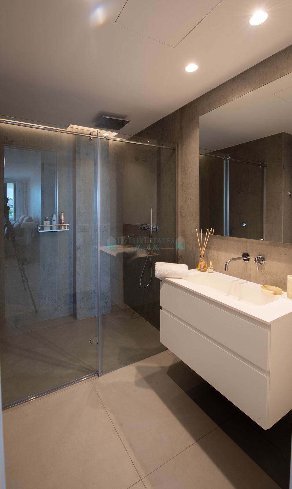 Apartamento en venta en Estepona