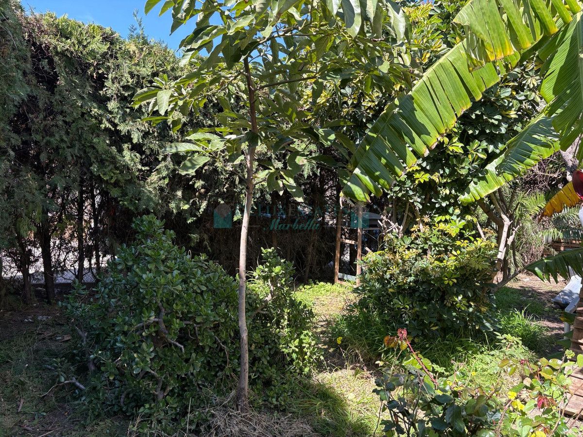 Town House for sale in Estepona