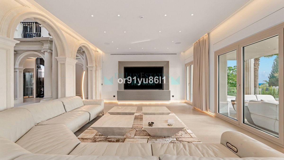 Villa en venta en Sierra Blanca, Marbella Golden Mile