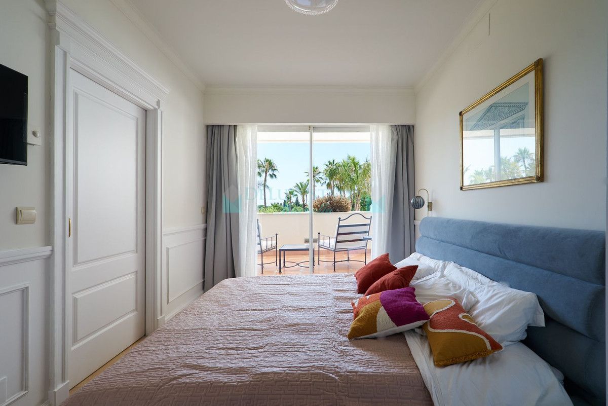 Apartment for sale in Marbella Golden Mile