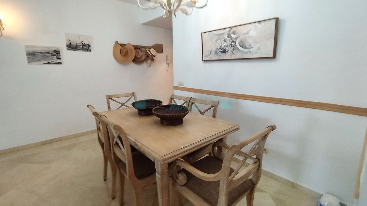 Apartment for sale in Costalita, Estepona