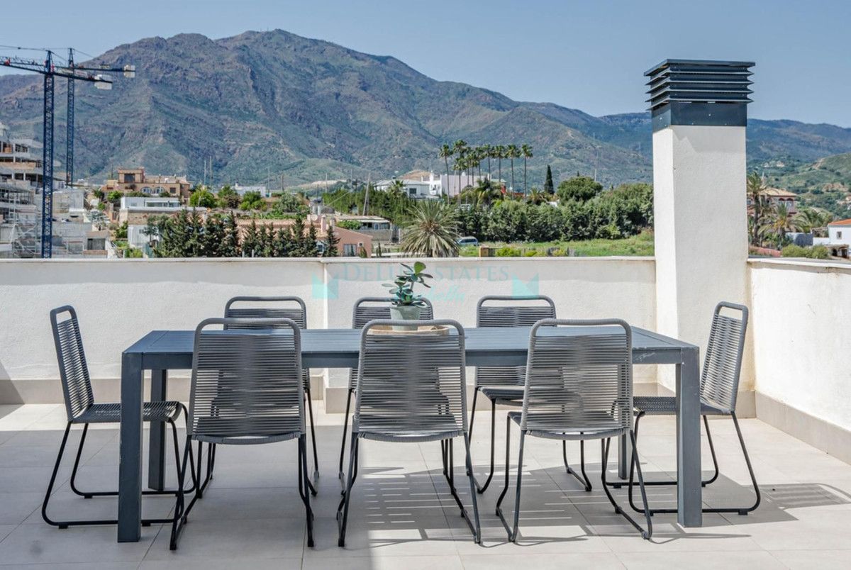 Penthouse for sale in Estepona