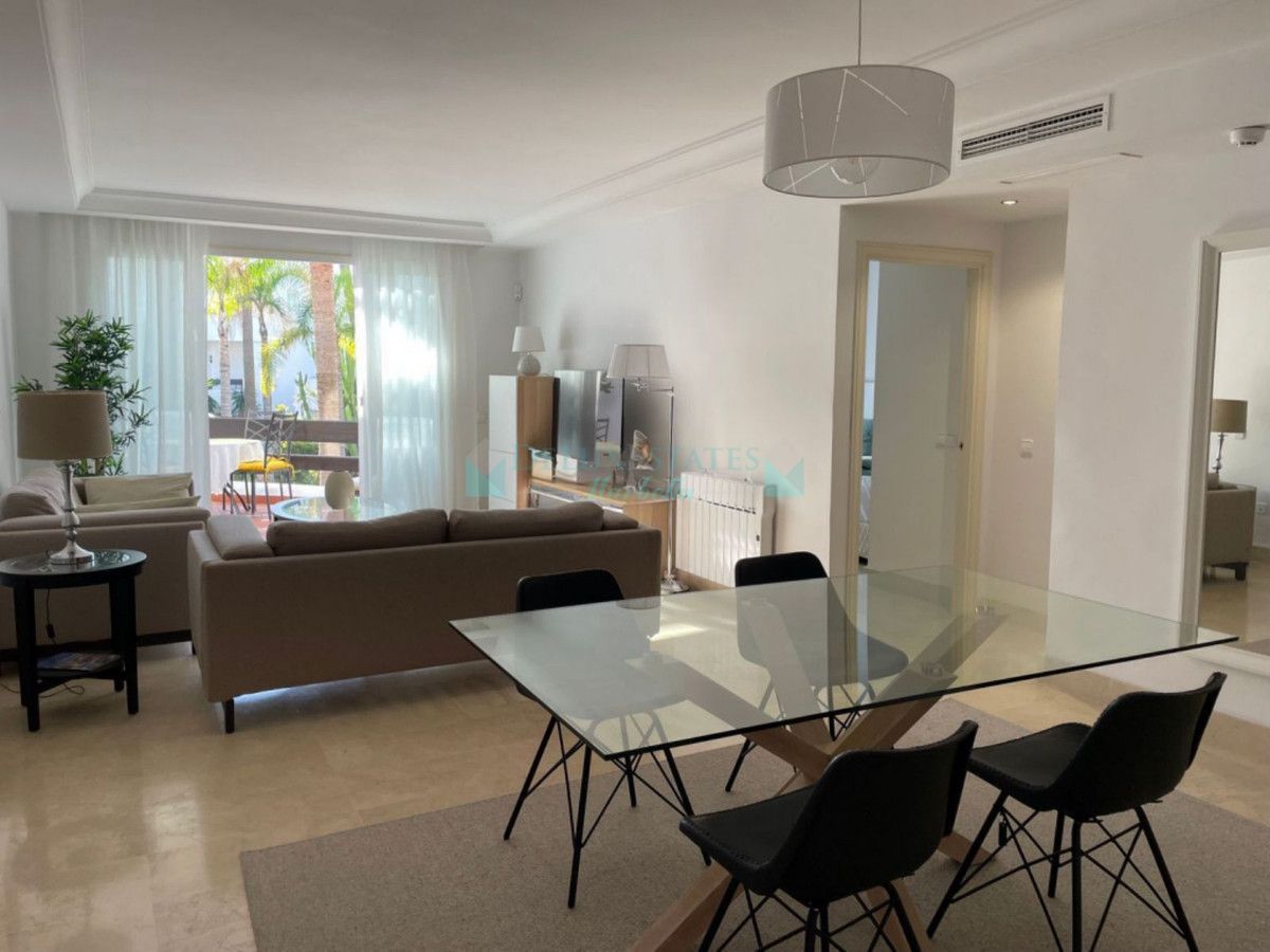 Apartment for sale in Nueva Andalucia