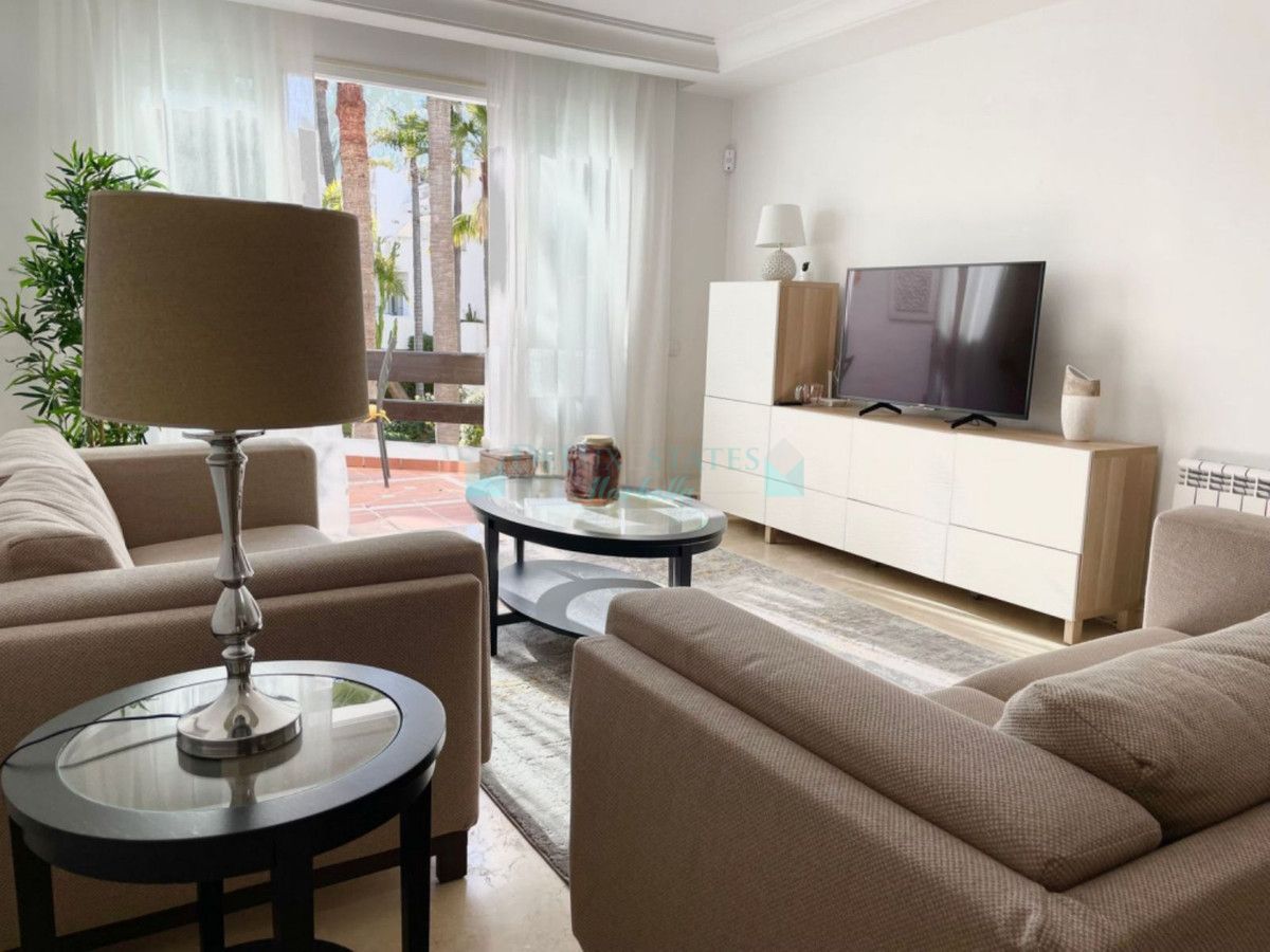 Apartment for sale in Nueva Andalucia