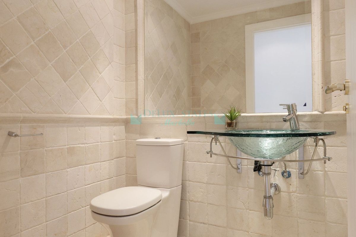 Penthouse for sale in Marbella - Puerto Banus