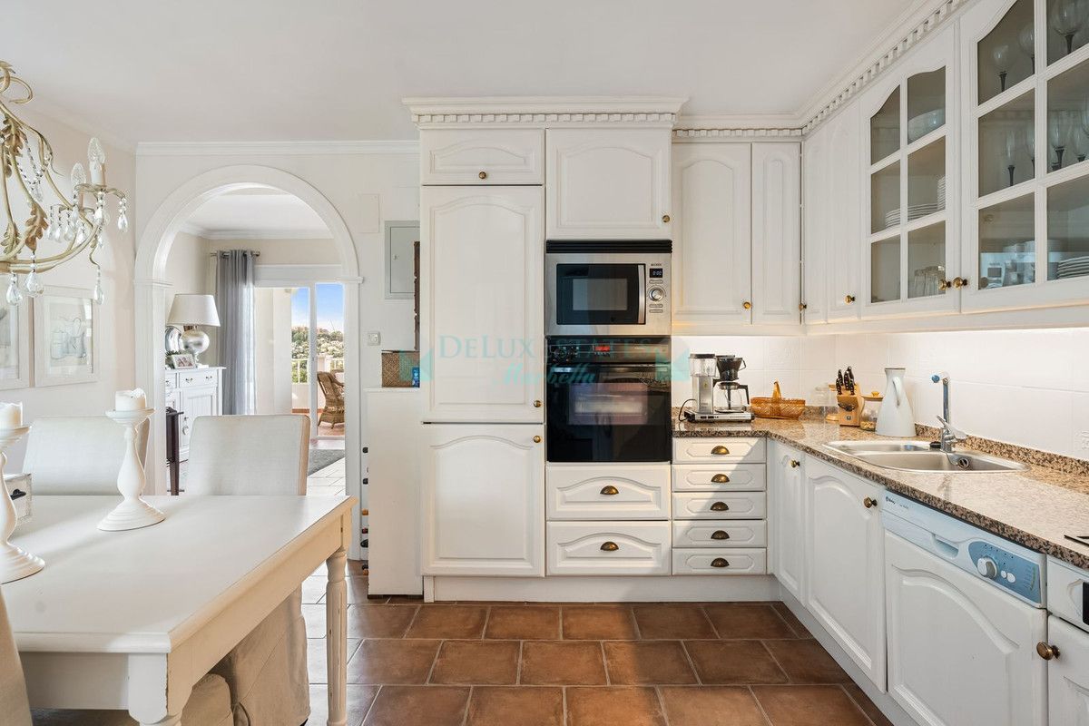 Town House for sale in Nueva Andalucia