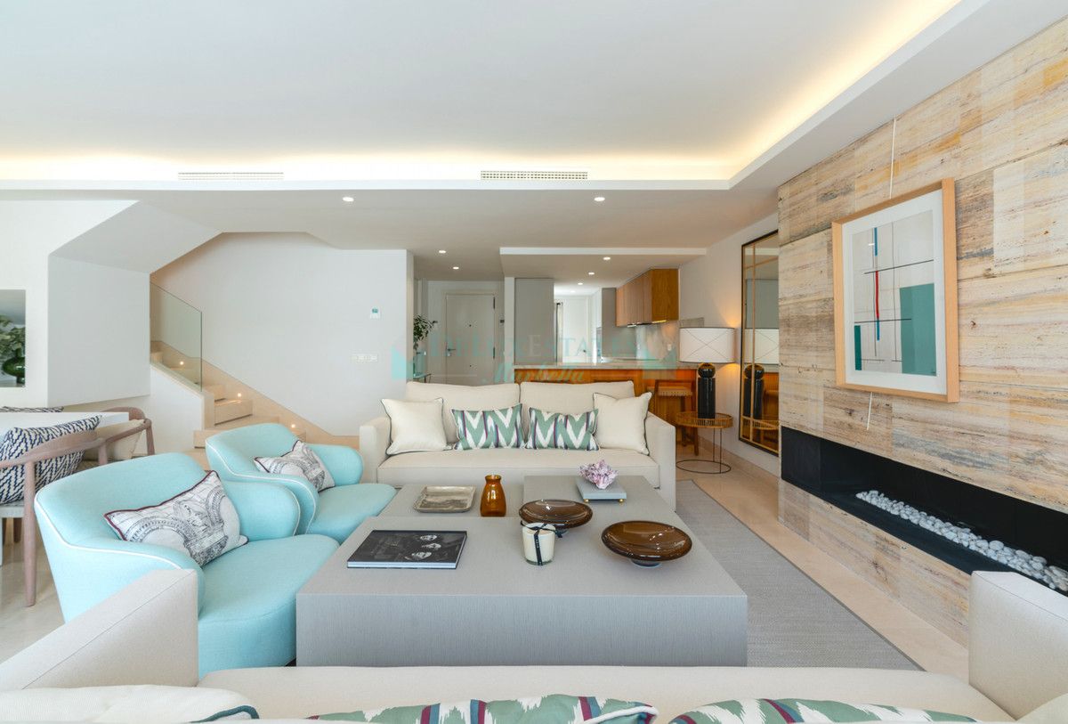 Semi Detached Villa for sale in Marbella Golden Mile