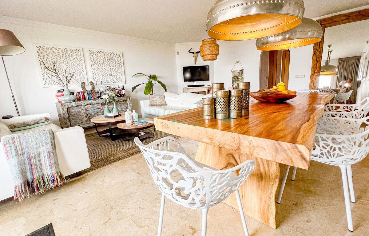 Ground Floor Apartment for sale in La Mairena, Marbella East