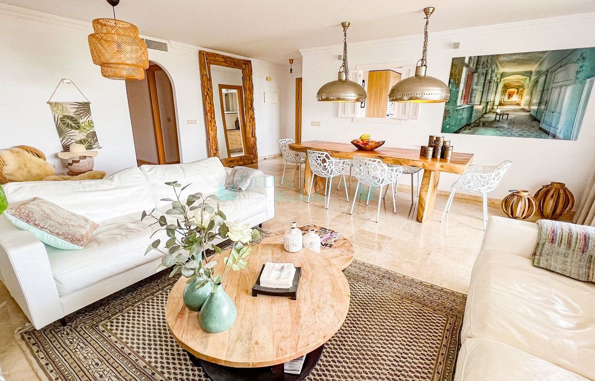 Ground Floor Apartment for sale in La Mairena, Marbella East