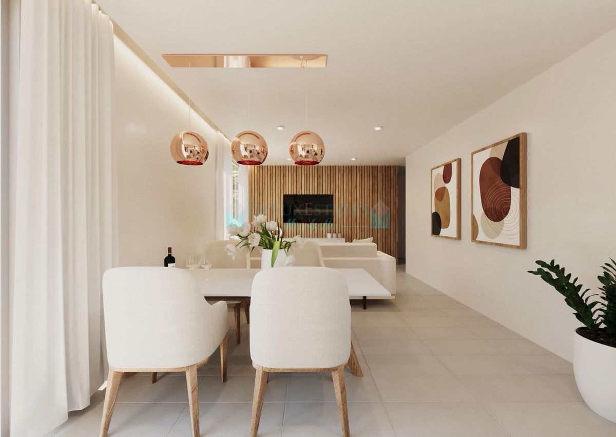 Apartamento en venta en Estepona