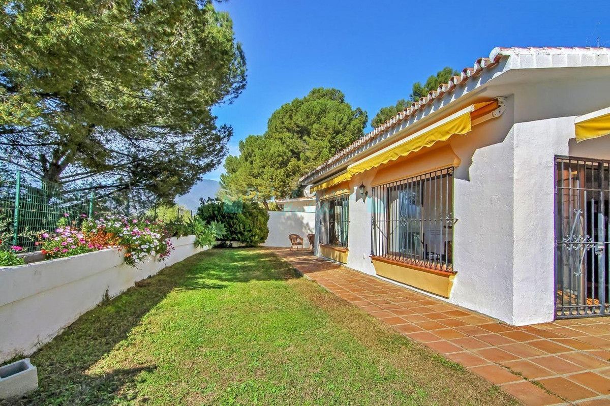 Ground Floor Apartment for sale in Istan