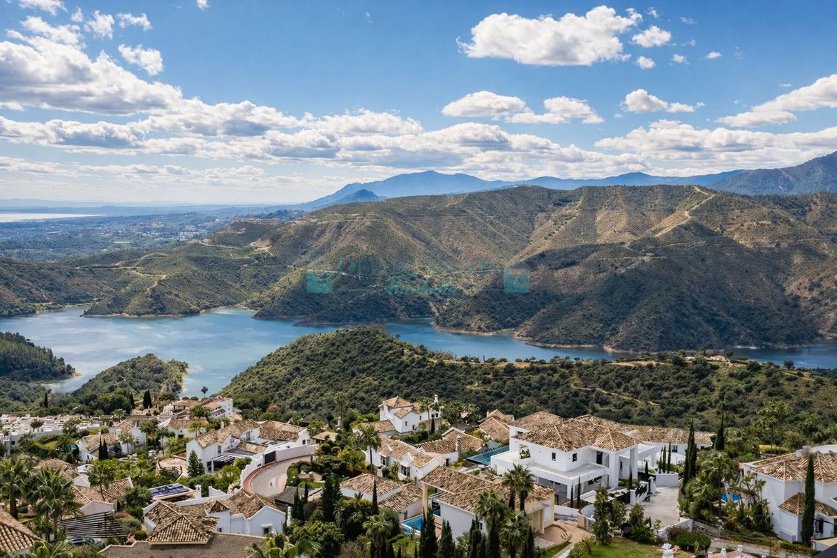 Ground Floor Apartment for sale in Istan