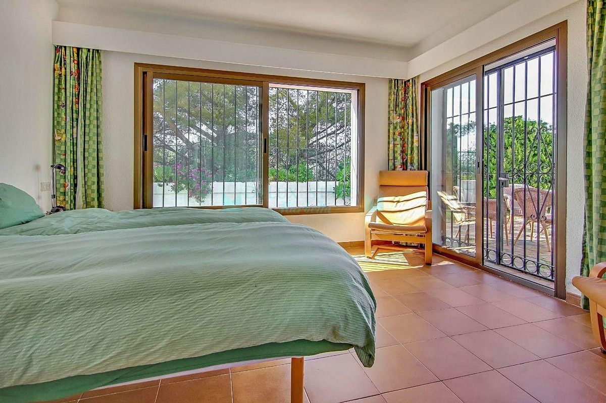 Ground Floor Apartment for sale in Istan