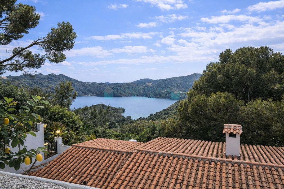 Ground Floor Apartment for sale in Istan