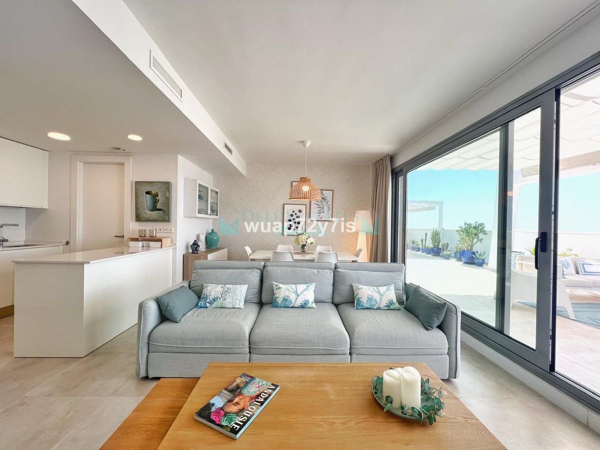 Penthouse for sale in Estepona
