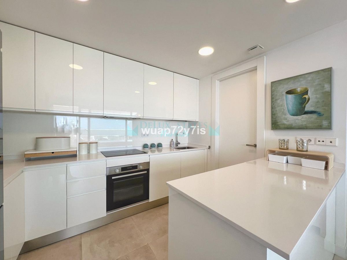 Penthouse for sale in Estepona