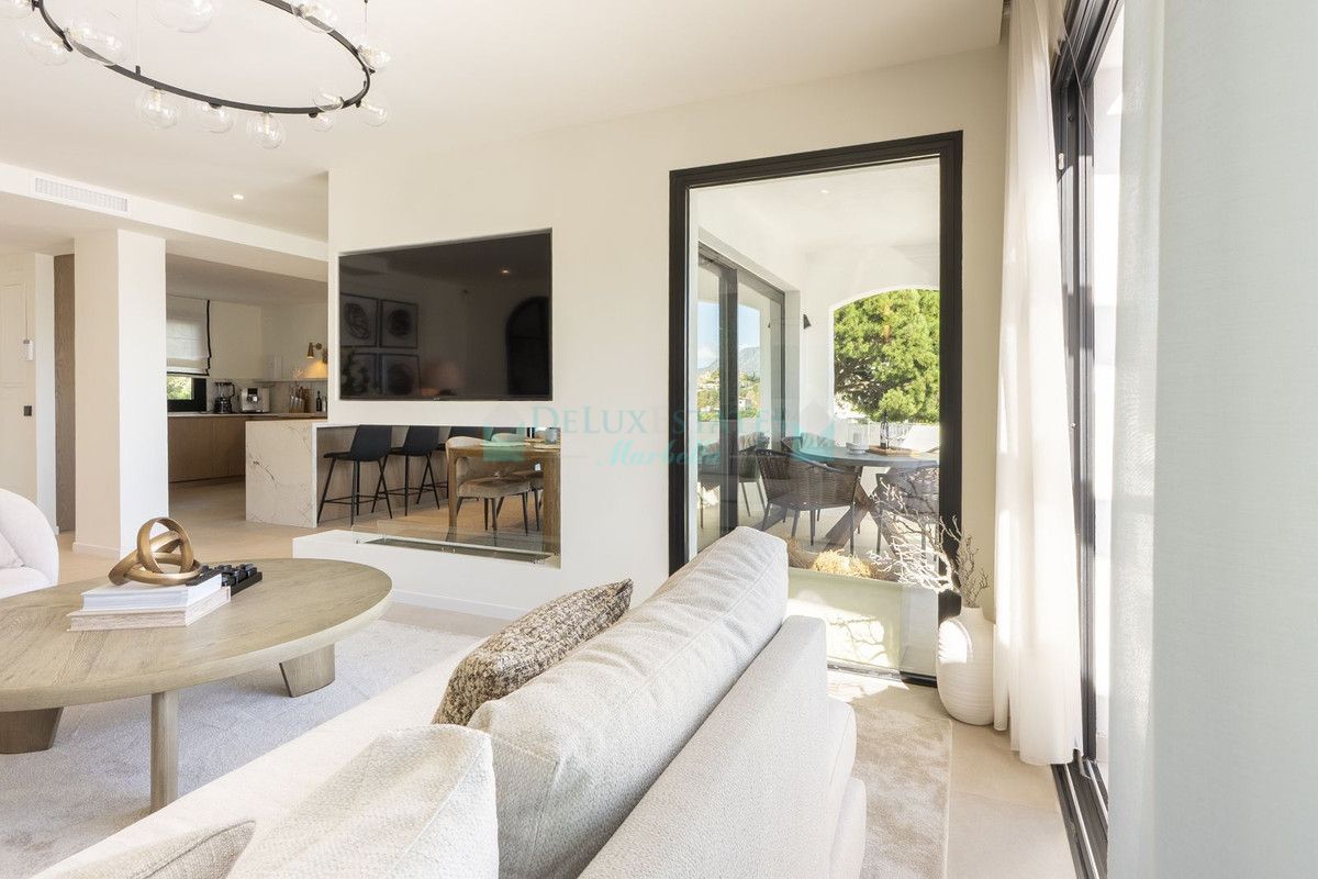 Penthouse for sale in Benahavis