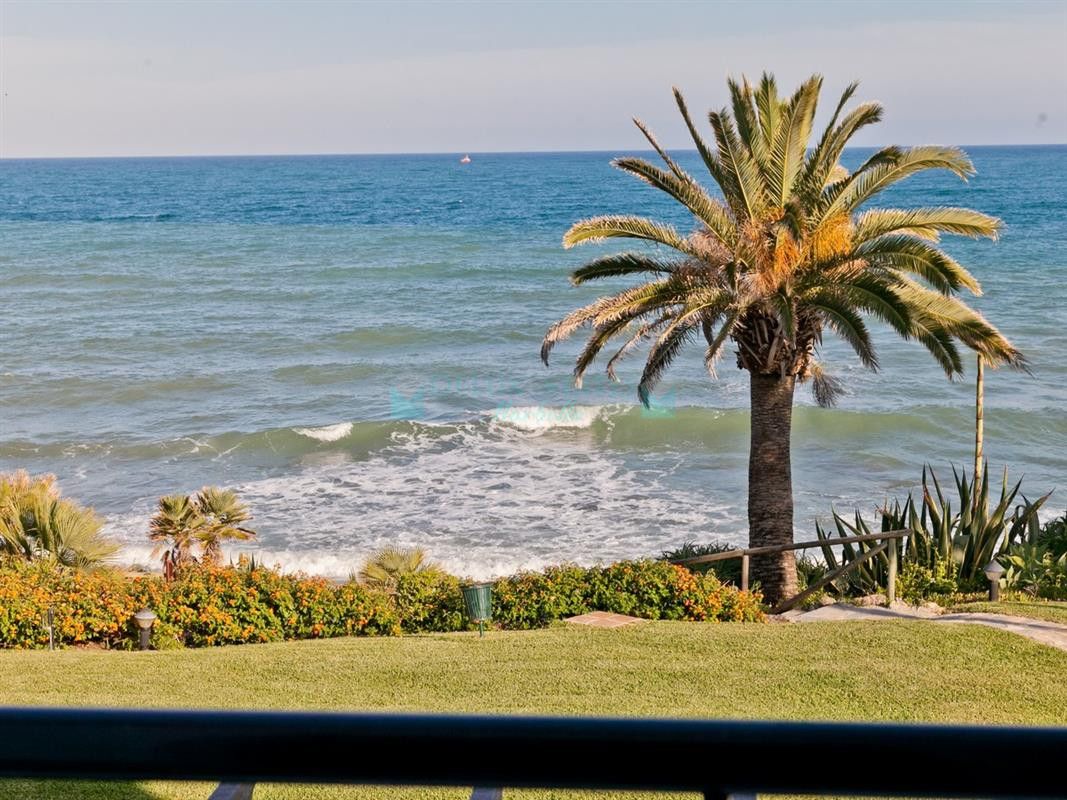 Town House for rent in Estepona