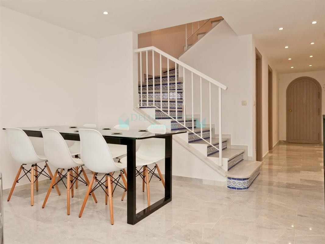 Town House for rent in Estepona
