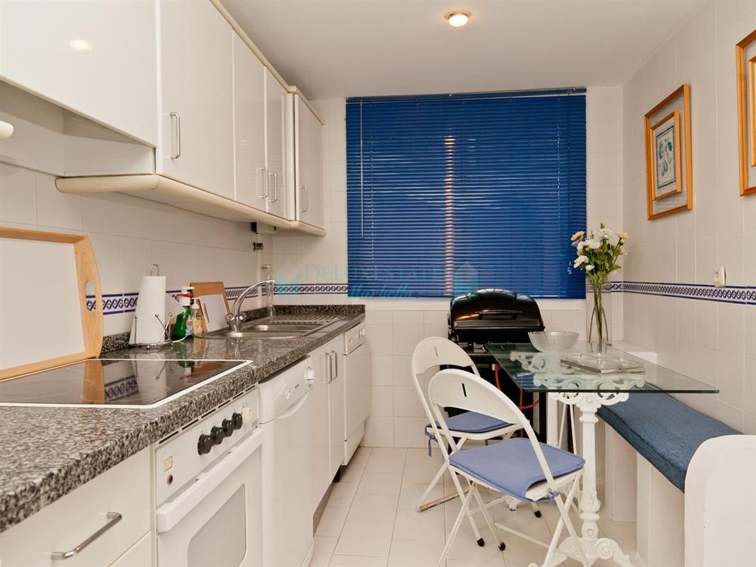Town House for rent in Estepona