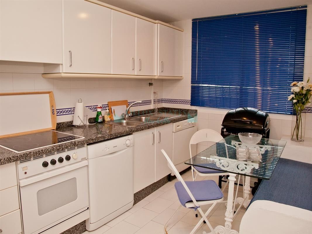 Town House for rent in Estepona