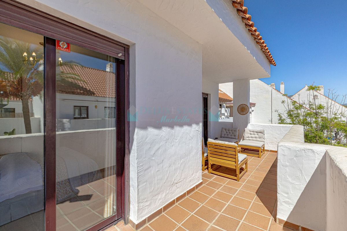 Apartment for sale in Nueva Andalucia