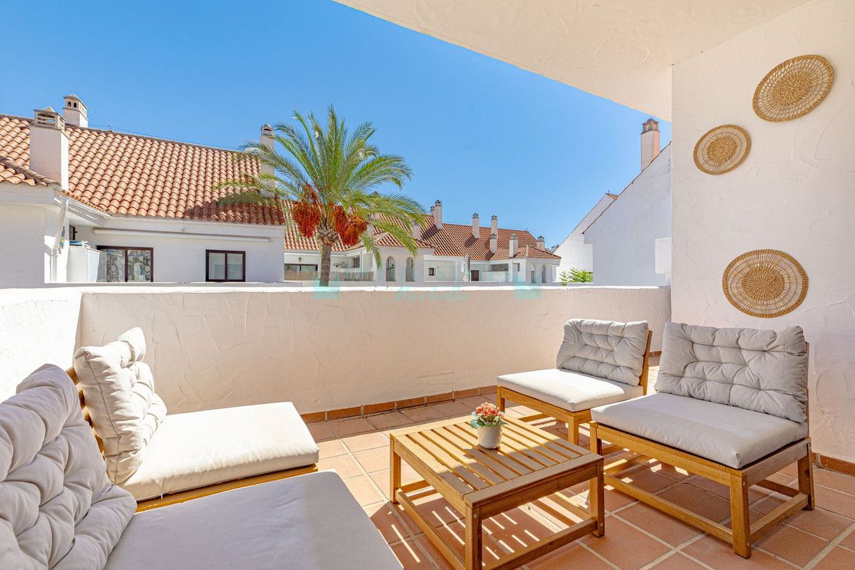 Apartment for sale in Nueva Andalucia