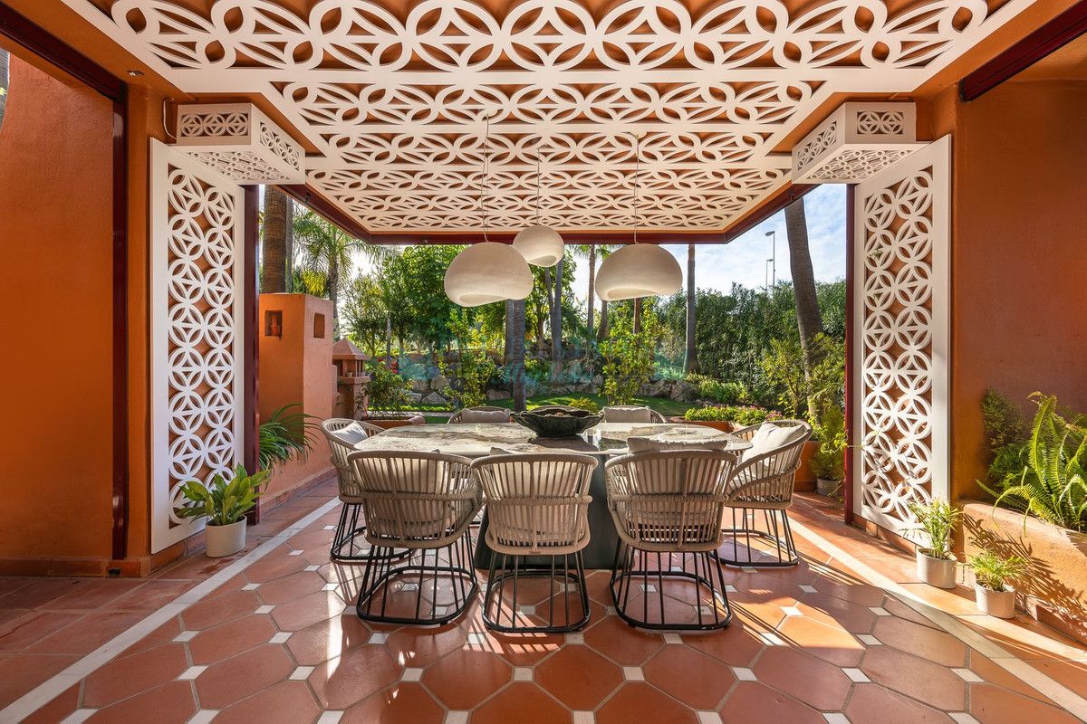 Ground Floor Apartment for sale in Nueva Andalucia