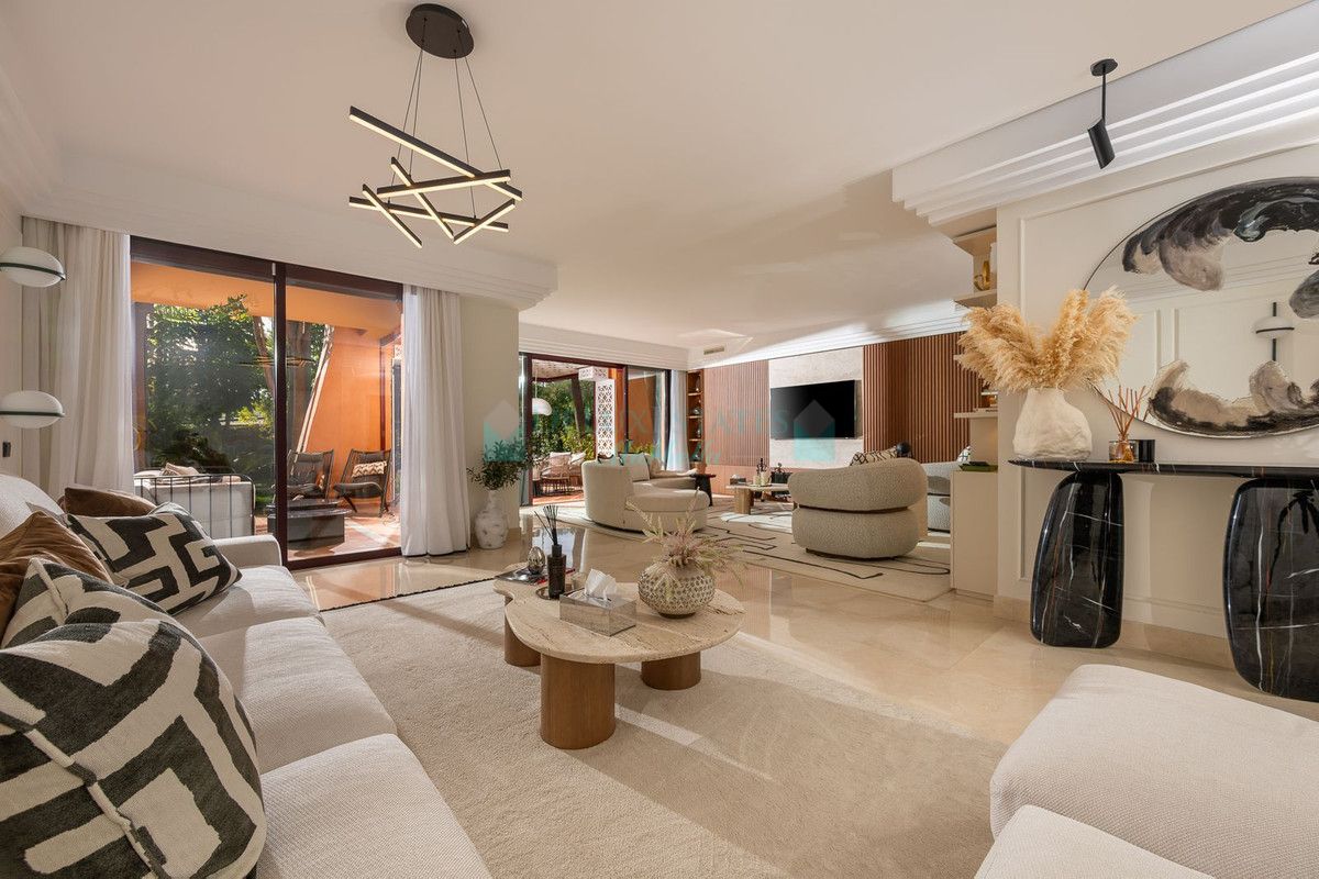 Ground Floor Apartment for sale in Nueva Andalucia