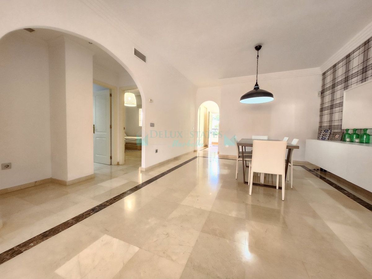 Apartment for sale in Nueva Andalucia