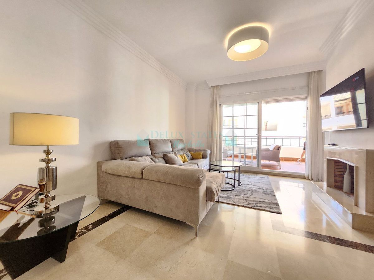 Apartment for sale in Nueva Andalucia