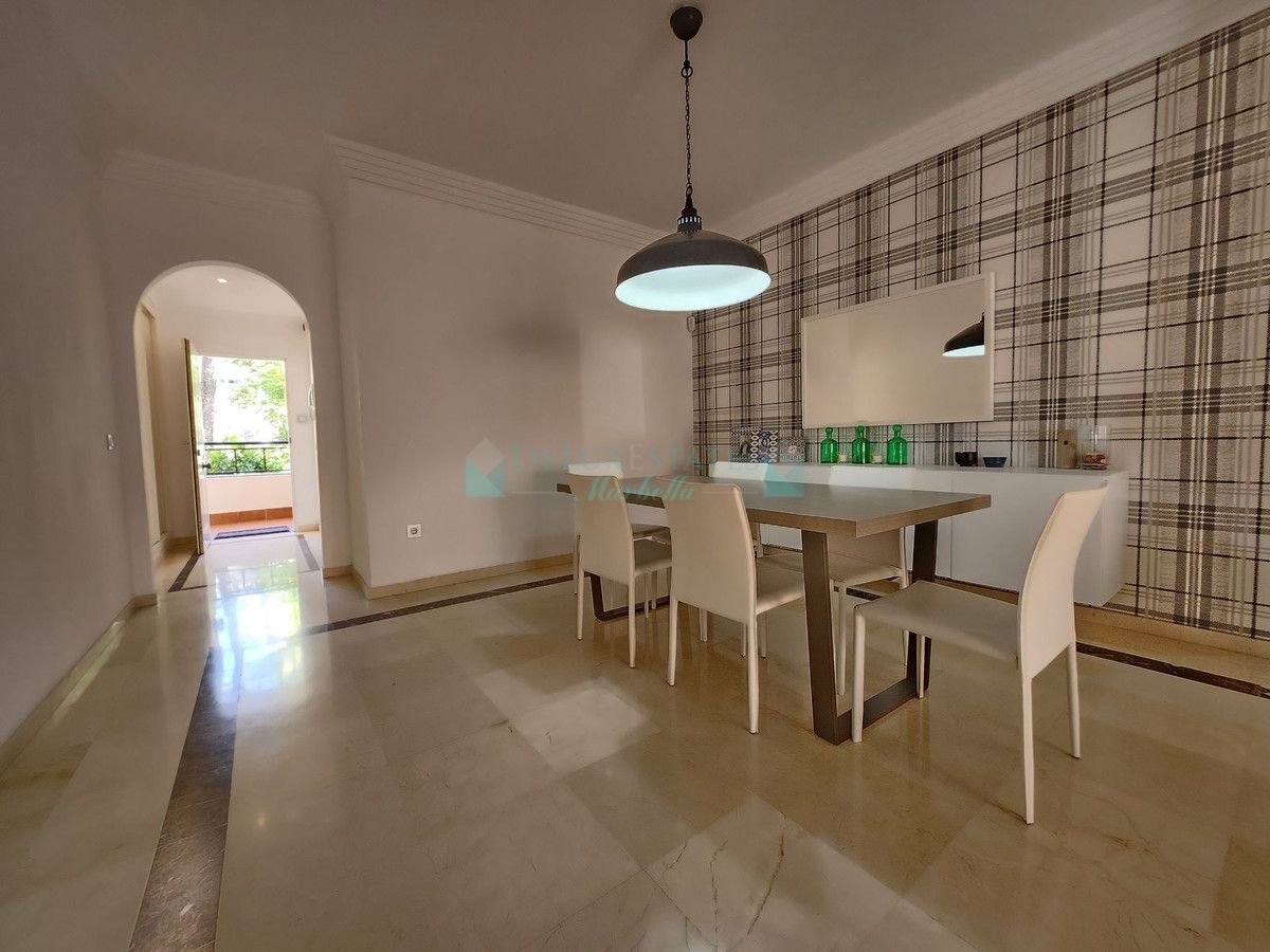Apartment for sale in Nueva Andalucia