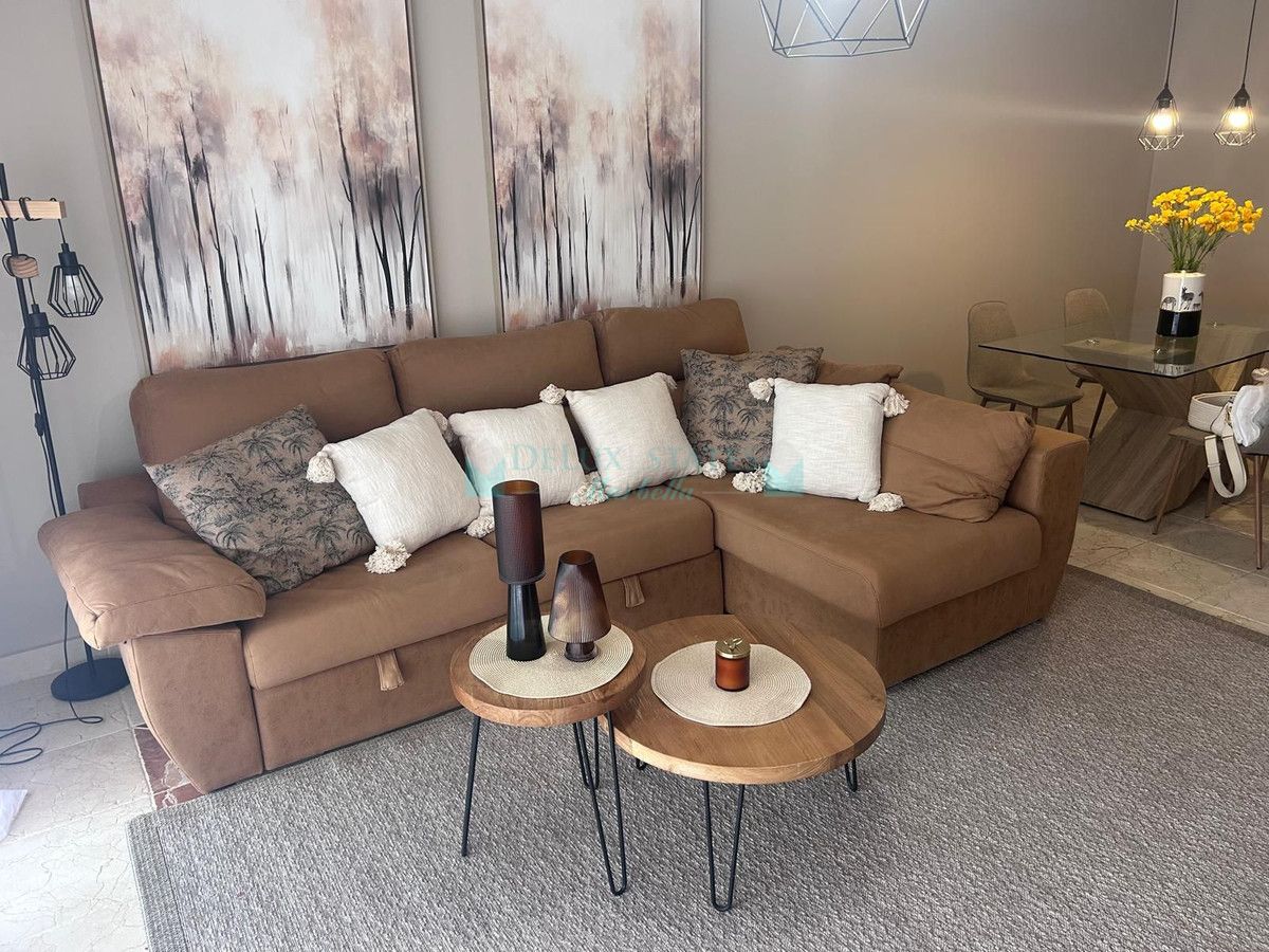 Ground Floor Apartment for sale in Benahavis