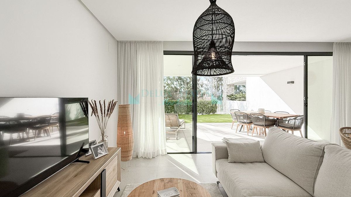 Ground Floor Apartment for sale in Artola, Marbella East