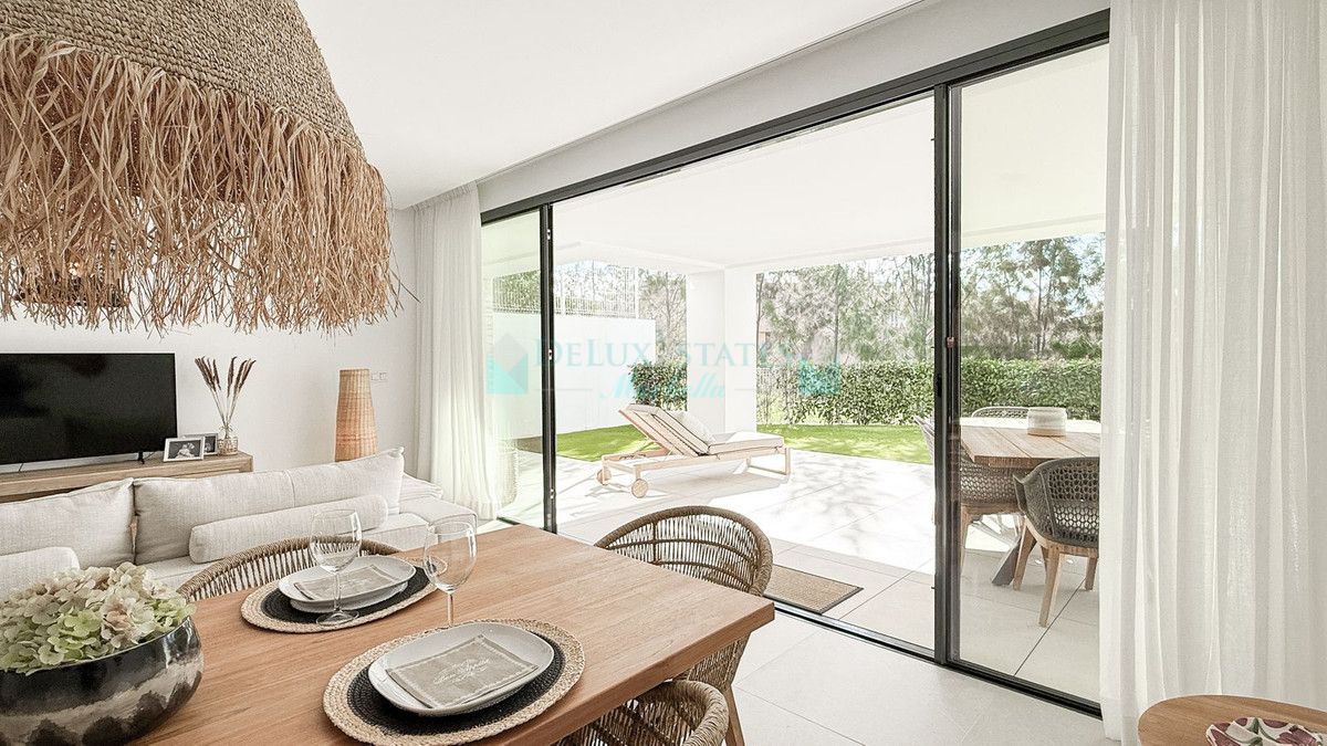 Ground Floor Apartment for sale in Artola, Marbella East