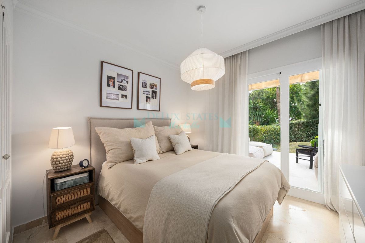 Ground Floor Apartment for sale in La Quinta, Benahavis