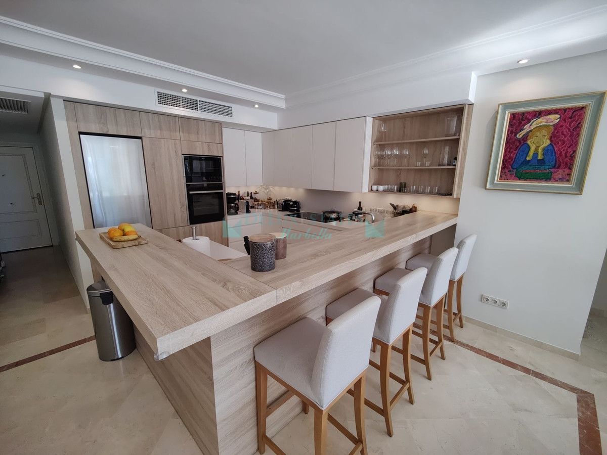 Apartment for sale in Marbella - Puerto Banus