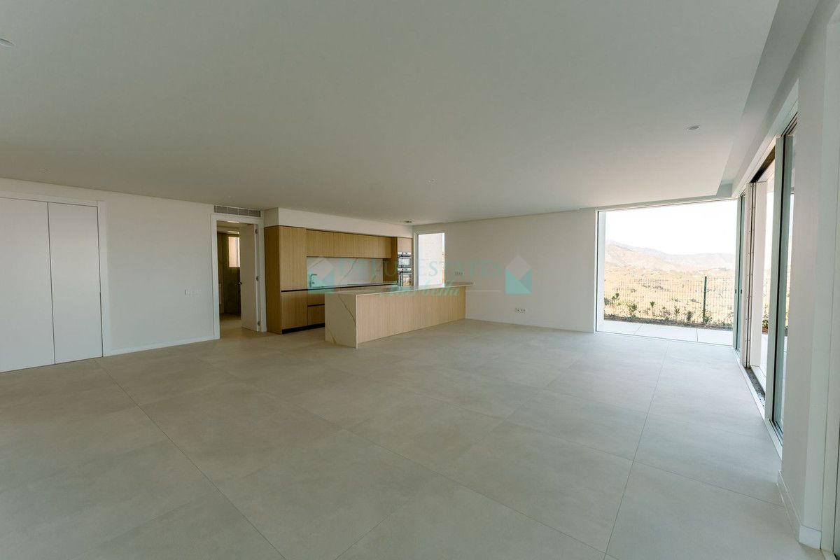 Ground Floor Apartment for sale in Ojen