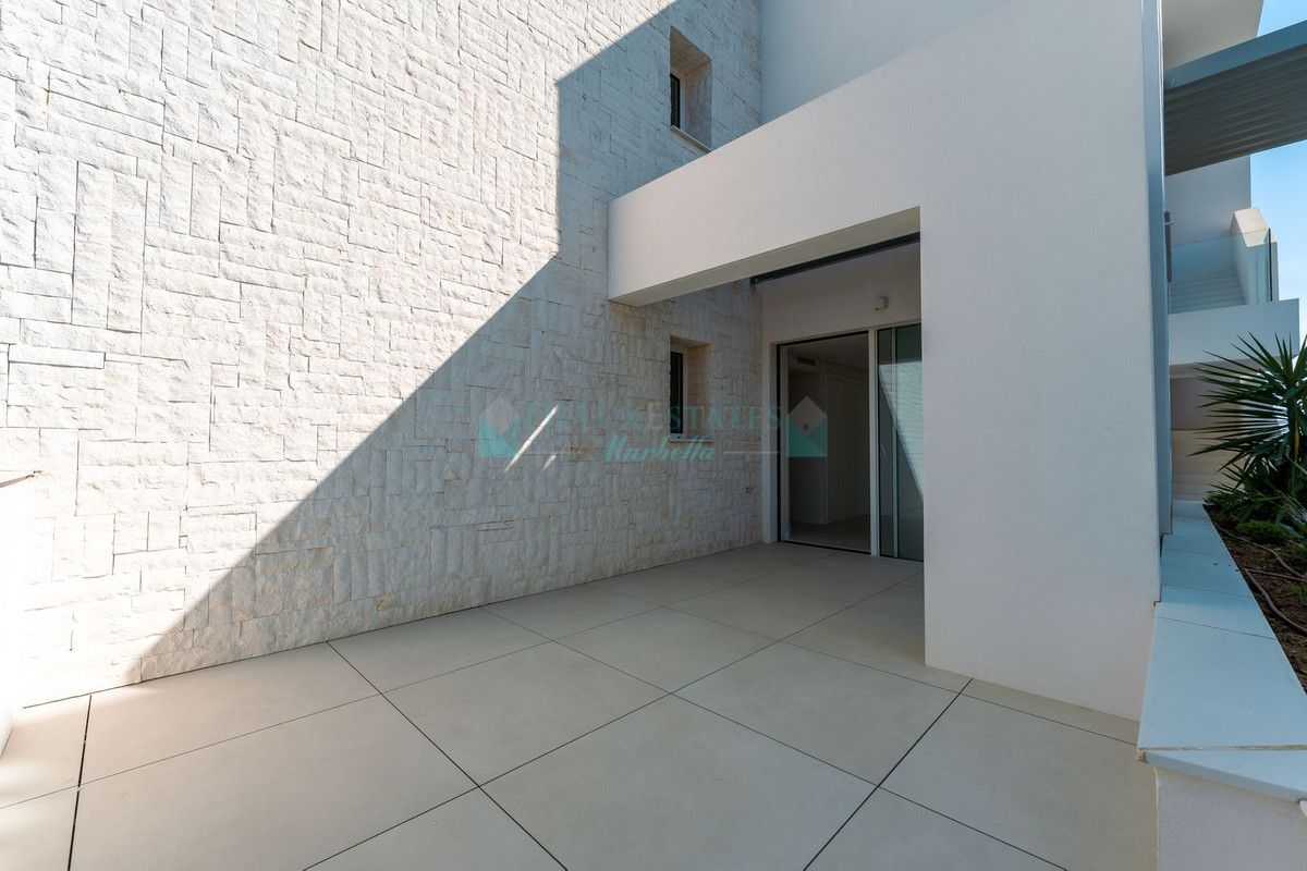 Ground Floor Apartment for sale in Ojen